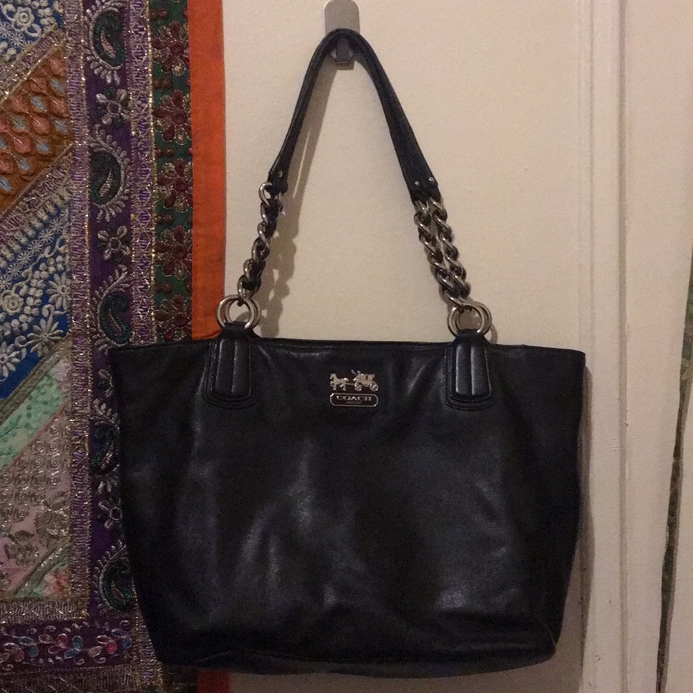 Coach Black Leather Tote Chain Straps